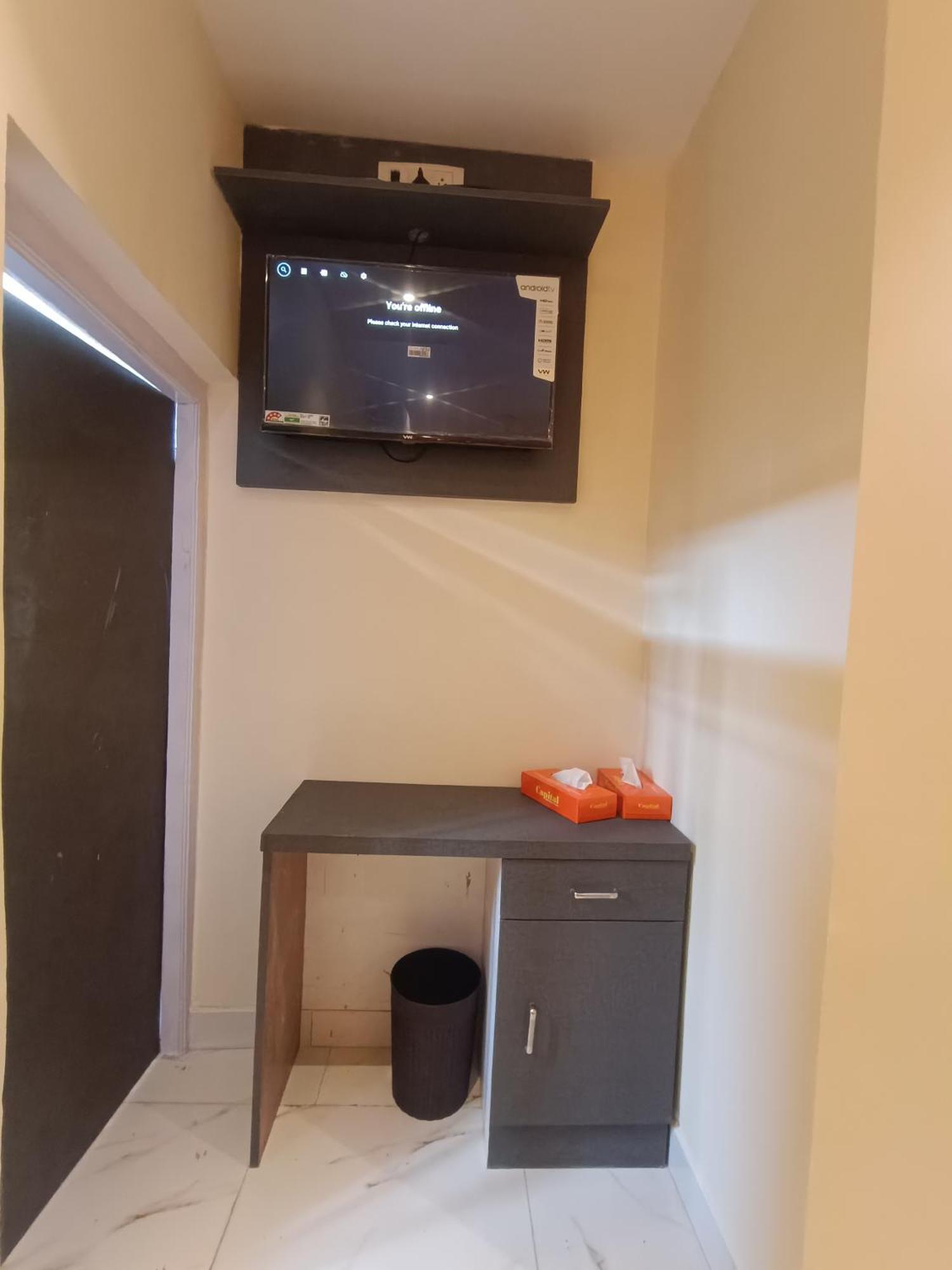 Hotel Powai Residency Мумбай Екстериор снимка
