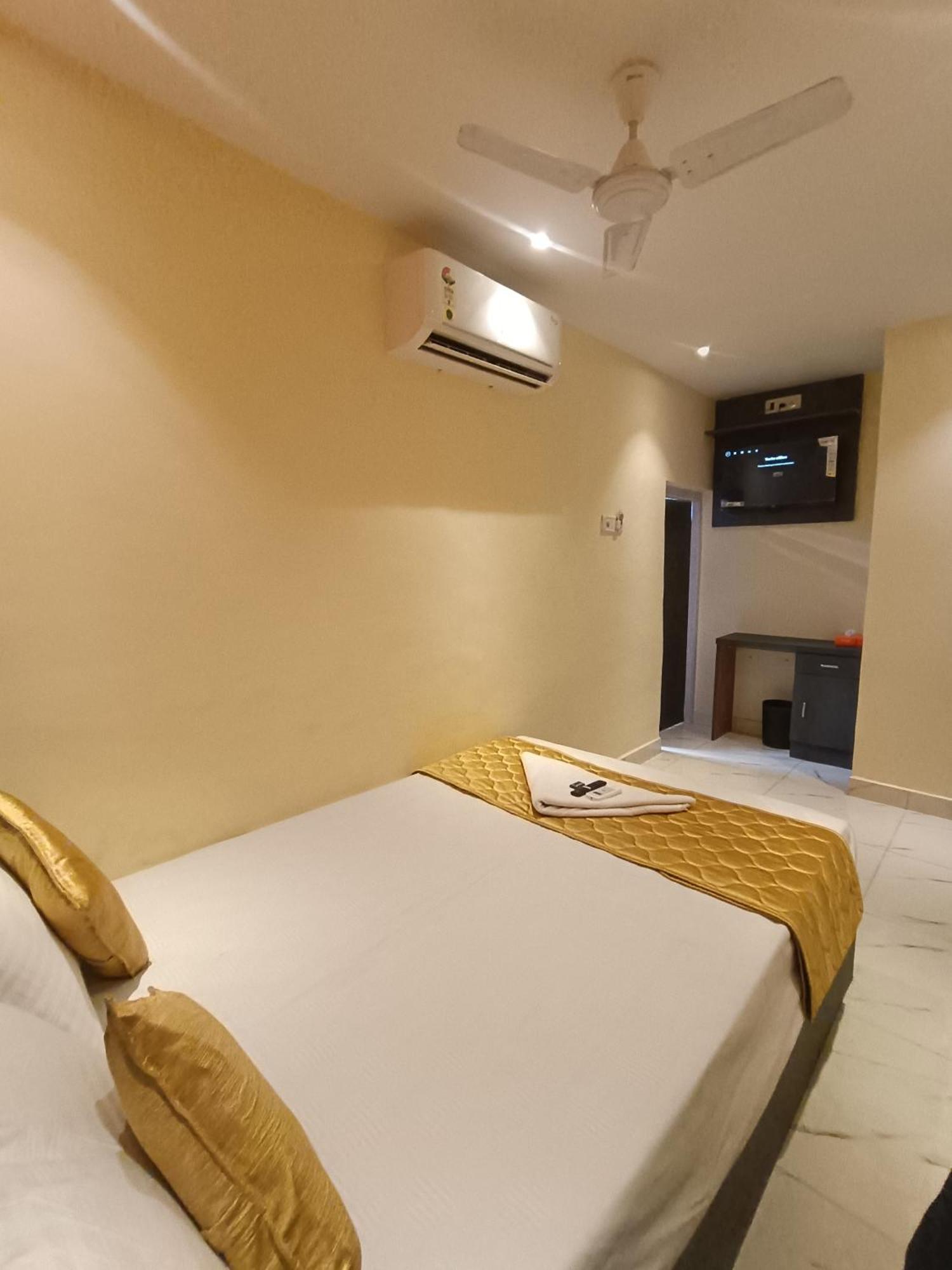 Hotel Powai Residency Мумбай Екстериор снимка